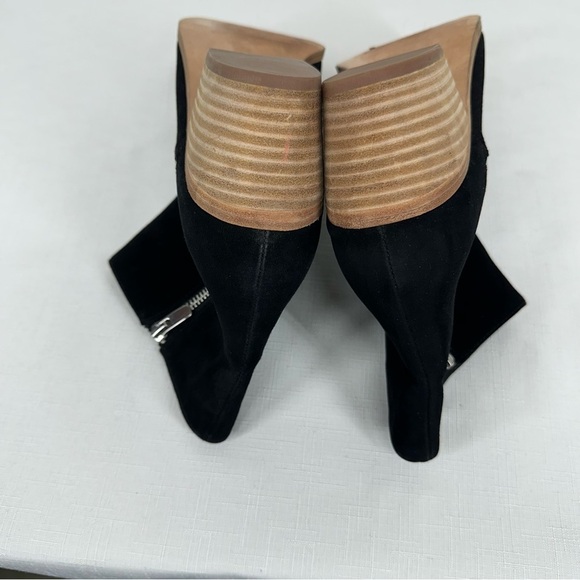 Nordstrom Signature Women's size 40  10 Black Suede Boots with 2 Inch Heel - Picture 10 of 15